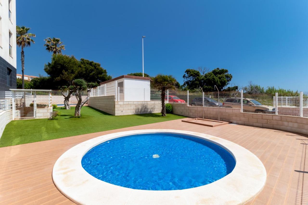 Amazing 50 M From The Apartment Torrevieja